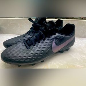 Nike Tiempo soccer Midnight Black sz 10.5 us